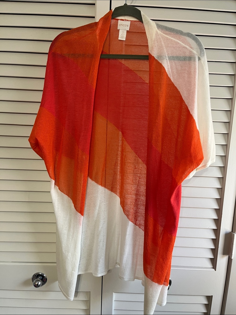 Chico's Colorblock Open-Front 1/4 Sleeve Cardigan in White, Orange, Red